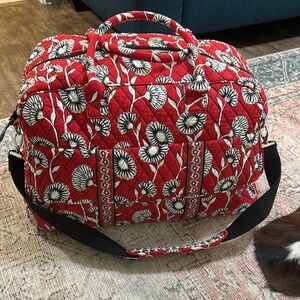 Vera Bradley Deco Daisy Grand Traveler Bag